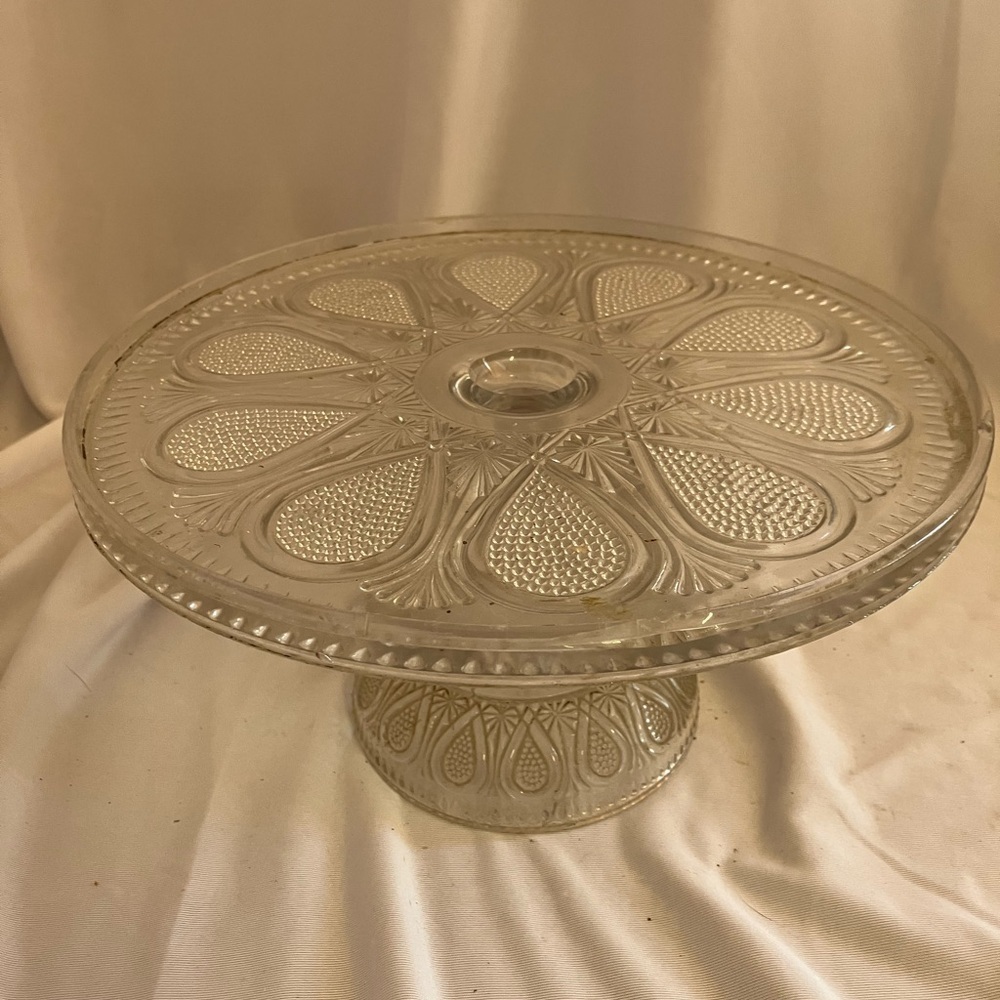 Vintage Clear Glass Cake Stand - Picture 2 of 9